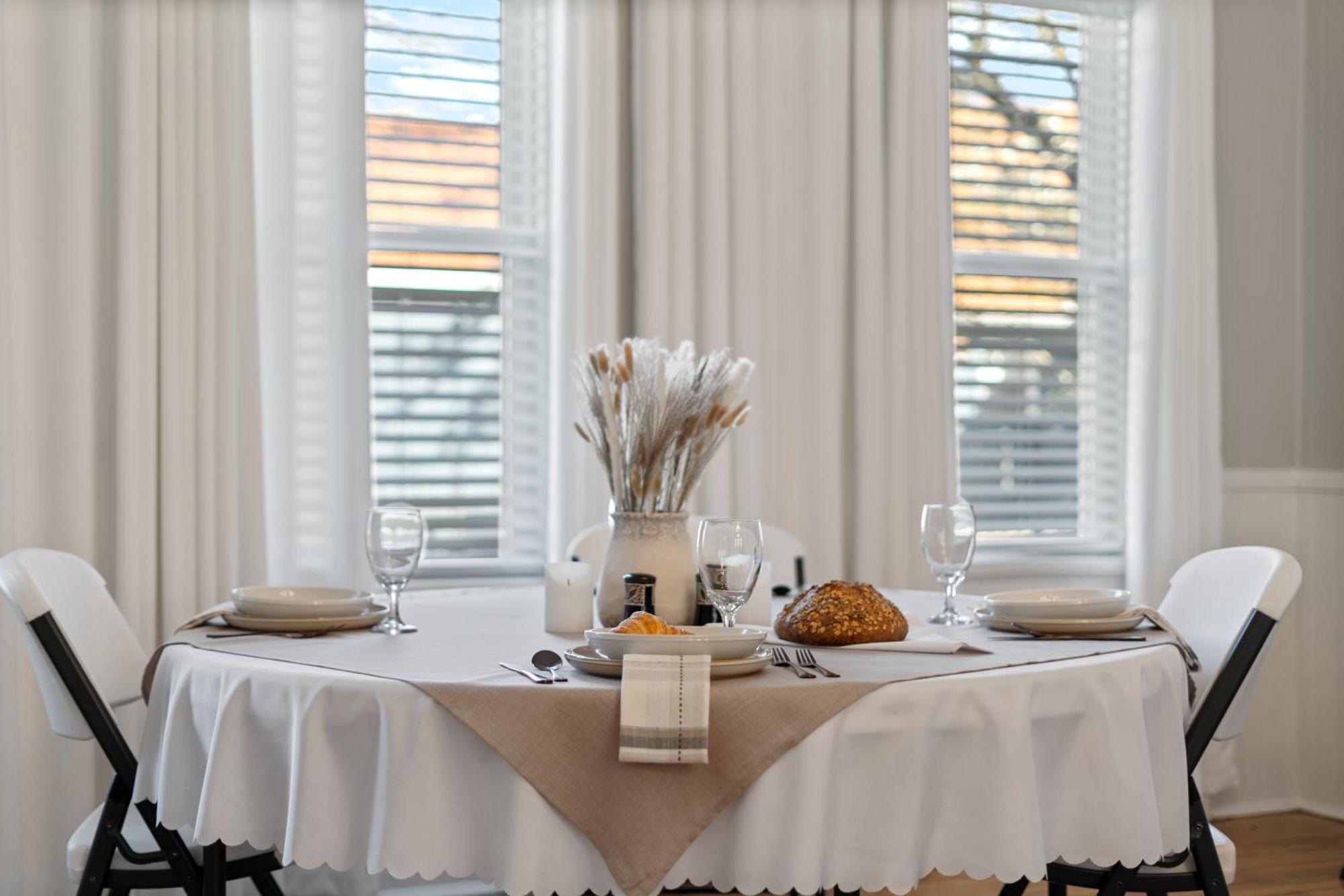 The Tellico Plains Inn And Event Venue Exteriör bild