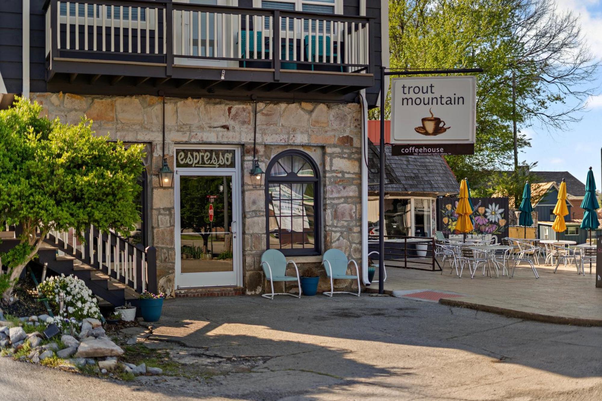 The Tellico Plains Inn And Event Venue Exteriör bild