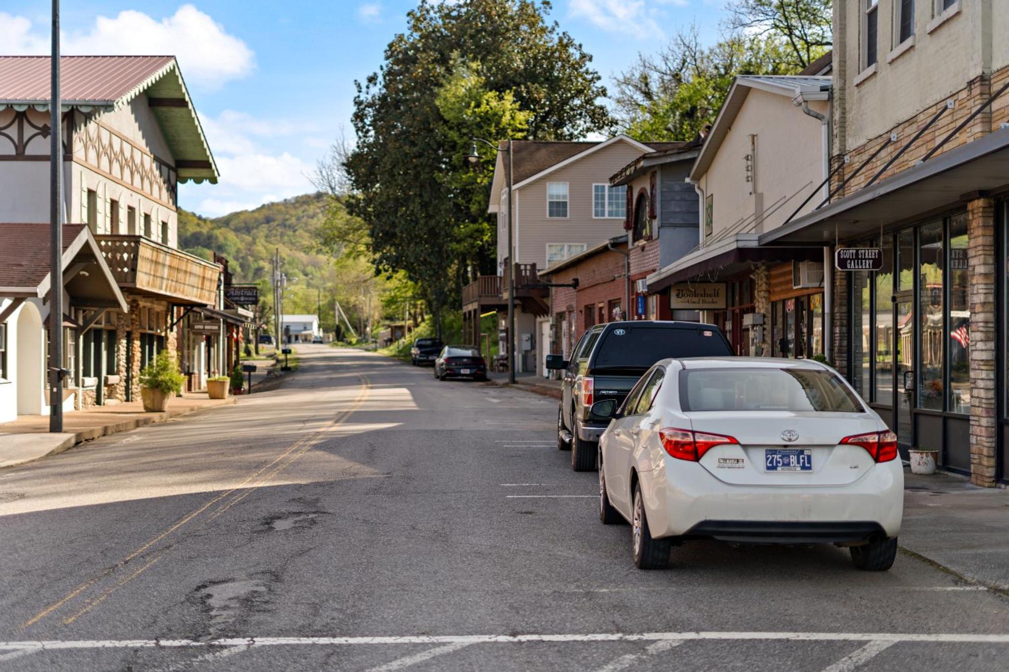 The Tellico Plains Inn And Event Venue Exteriör bild