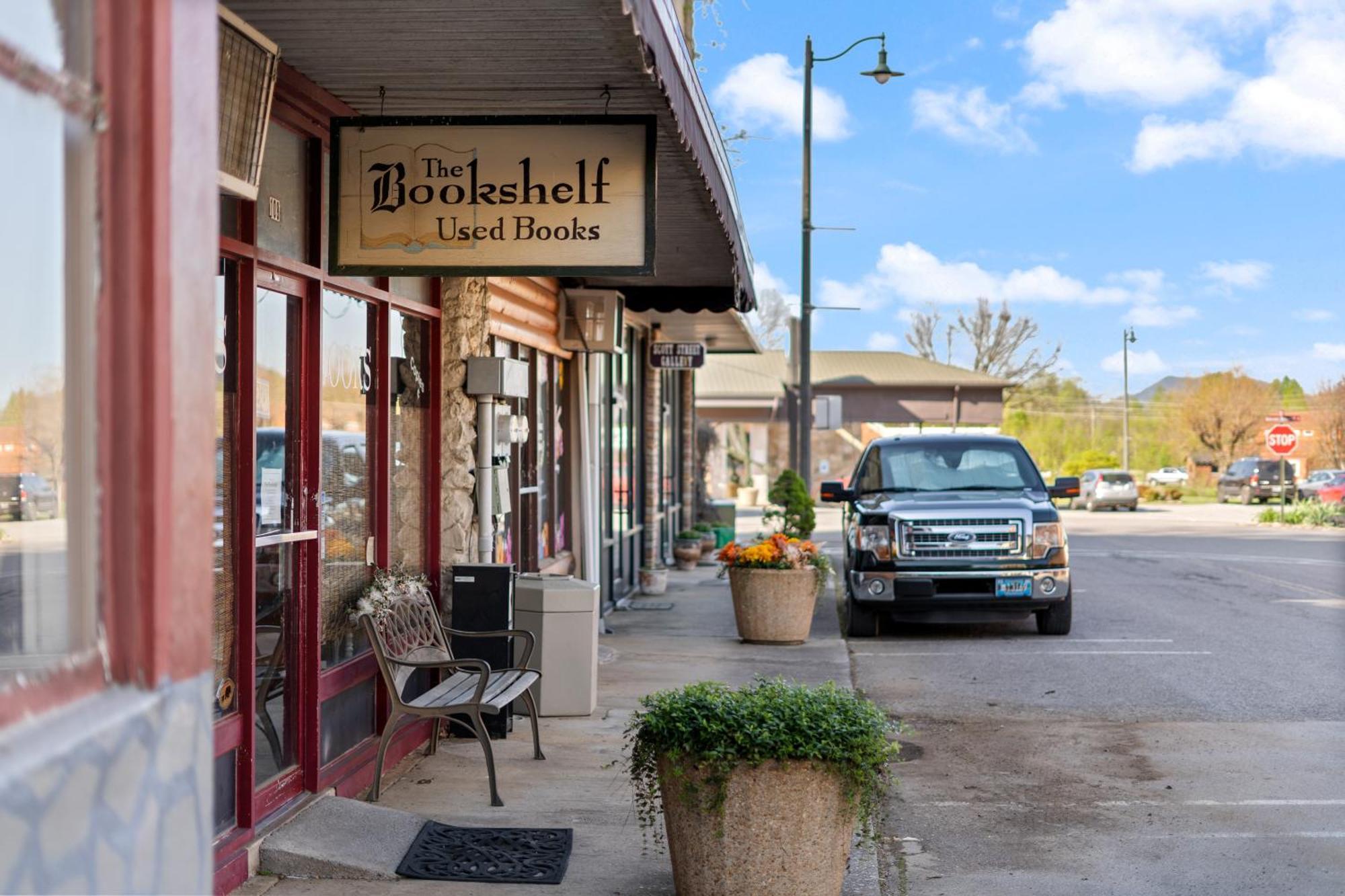 The Tellico Plains Inn And Event Venue Exteriör bild